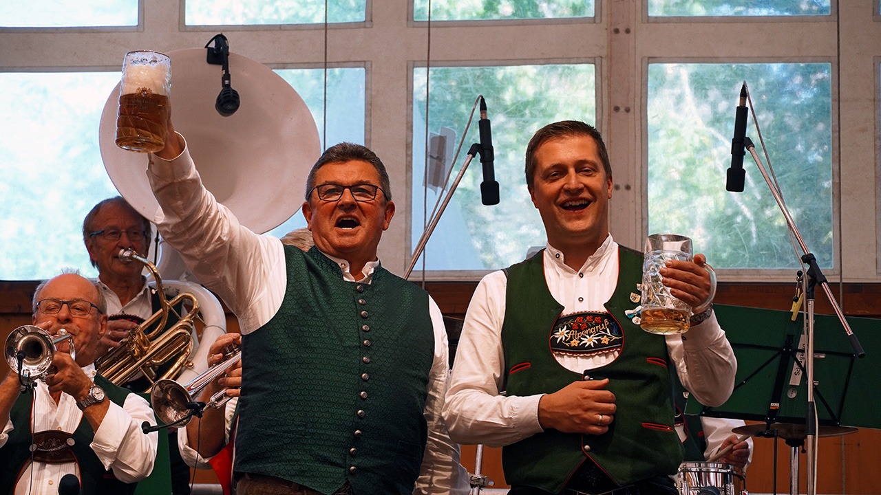 Albumbild Prominente 7